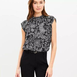 NWT LOFT Etched Floral Ruffle Neck Bubble Hem Shell Black LARGE